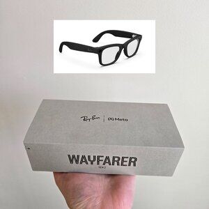BN Meta Ray-Ban Wayfarer Gen 2 Glasses - matte black, clear lens